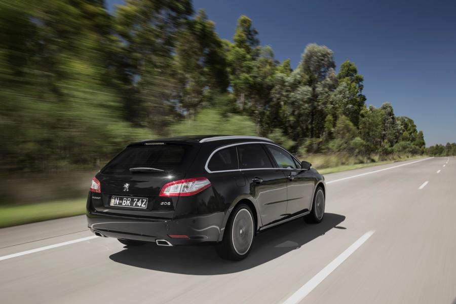  Peugeot 508 GT Touring 2015 года  (фото 3 из 15)